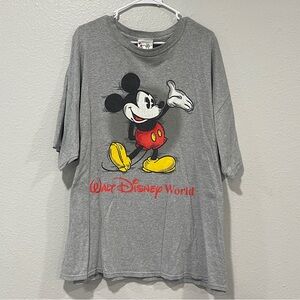 Walt Disney World Mickey Mouse tee